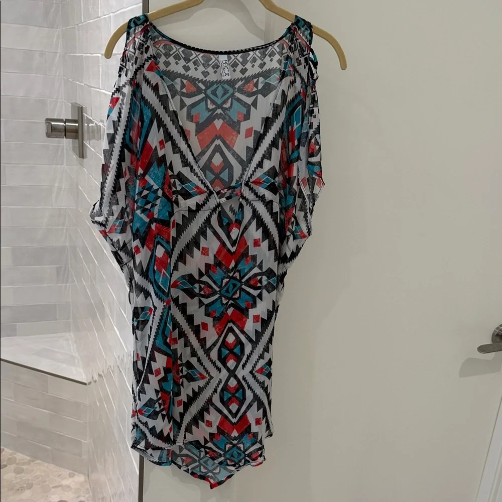 BECCA Coverup Geometric Aztec Print